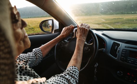 Crossroads: Navigating Driving and Dementia