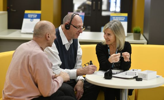 Toronto HEARS: A Community Hearing Program for At-Risk Seniors