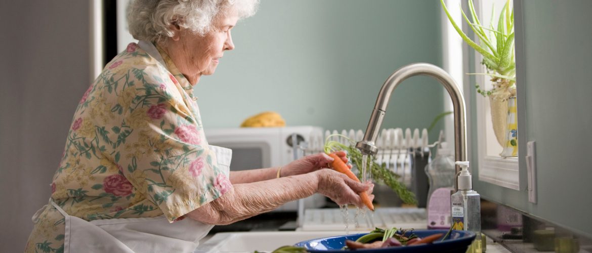 5 Innovative Solutions for Combatting Social Isolation Among Seniors During COVID-19