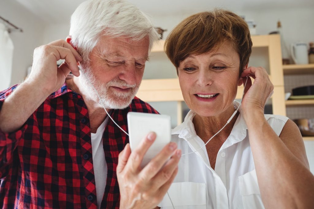 Making Music Together Helps Couples Facing Dementia Maintain Strong Bonds